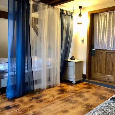 Na šumavě 103 *