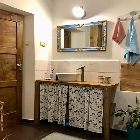 Apartmán Na šumavě 103 *